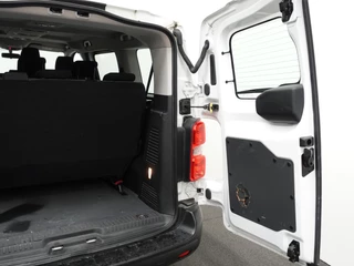 Opel Vivaro Opel Vivaro Combi 1.5 CDTI L2H1 Cruise Control  Parkeersensoren Achter  Bluetooth Airco Voor en Achter  Schuifdeur Rechts en Links - afbeelding nr 32