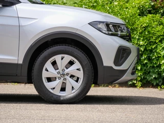 Volkswagen T-Cross Volkswagen T-Cross 1.0 TSI 116PK Automaat Life Edition | APPLE CARPLAY | CRUISE CONTROL | - afbeelding nr 6