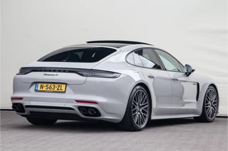 Porsche Panamera Porsche Panamera 2.9 4 E-Hybrid SportDesign, Sportuitlaat, Vierwielsturing, Pano, Bose, Luchtvering 2022 - afbeelding nr 2