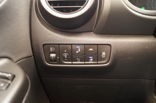 Hyundai Kona Hyundai Kona EV Premium 64kWh -LEER-ECC-NAVI-CAM-PDC- - afbeelding nr 21