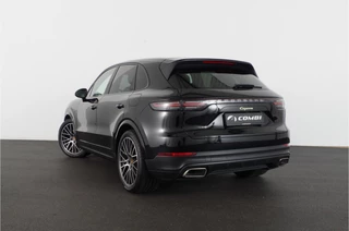 Porsche Cayenne Porsche Cayenne 3.0 E-Hybrid Platinum Edition > 463pk/Chrono Sport/RS Spyder 21inch/Active Suspension - afbeelding nr 17