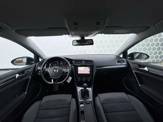 Volkswagen Golf Volkswagen Golf 1.4 TSI Highline Stoelverwarming LED CarPlay - afbeelding nr 40