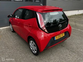 Toyota Aygo Toyota Aygo 1.0 VVT-i 5 DEURS / CRUISE / SCHADE - afbeelding nr 19