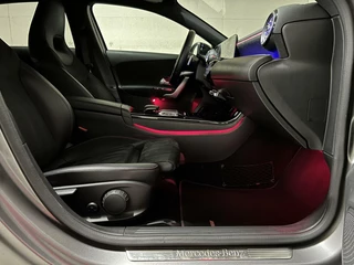 Mercedes-Benz A-Klasse Mercedes A-klasse 180 AMG Matgrijs Sfeerverlichting Carplay - afbeelding nr 20