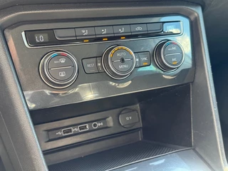 Volkswagen Tiguan Volkswagen Tiguan 1.4 TSI SOUND LED NAVI CAMERA CARPLAY AIRCO LMV PDC - afbeelding nr 10