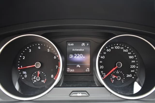 Volkswagen Tiguan Volkswagen Tiguan 1.5 TSI ACT HIGHL. LED, Camera, Apple Carplay - afbeelding nr 16