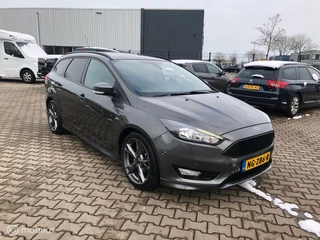 Ford Focus Ford Focus Wagon  ST-LINE VOLL OPTE,S - afbeelding nr 3