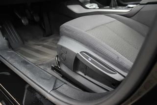 BMW 1 Serie ➡️ BMW 1-serie 116d F40 Executive Edition | 1e eigenaar | NL Auto | DAB | LED | Carplay | PDC | Cruise-control | Climate control | Sportstuur | Mistlampen | 16 inch - afbeelding nr 34