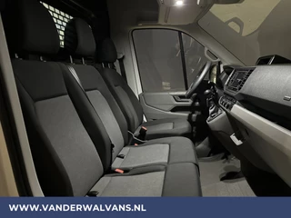 Volkswagen Crafter Volkswagen Crafter 2.0 TDI 140 pk L3H3 L2H2 Euro6 Airco | Camera | Apple Carplay | Android Auto Parkeersensoren, Bijrijdersbank - afbeelding nr 8