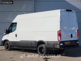 Iveco Daily Iveco Daily 35C21 3.0L Automaat 2025 Black Edition model Dubbellucht L2H2 LED ACC CarPlay Camera Parkeersensoren 12m3 Airco - afbeelding nr 5