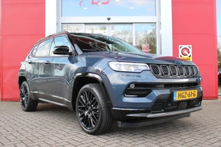 Jeep Compass Jeep Compass 4xe SUMMIT 240PK PHEV AUTOMAAT | NAVIGATIE 10,25 