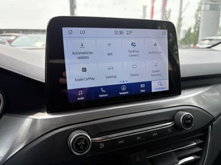 Ford Focus Ford Focus Wagon 1.0 EcoBoost Titanium Wagon | Winter Pack | Adaptive cruise control | Camera | Navigatie | 17 inch | Reservewiel - afbeelding nr 26