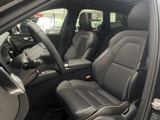 Volvo XC60 Volvo XC60 2.0 T6 Plug-in hybrid AWD Plus Black Edition 350PK Panoramadak, - afbeelding nr 4