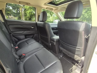 Mitsubishi Outlander Mitsubishi Outlander 2.0 PHEV Instyle - afbeelding nr 15