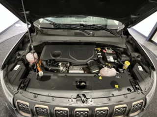 Jeep Compass Jeep Compass 4xe 240 Plug-in Hybrid Electric Upland | Achteruitrijcamera | Highway assist | - afbeelding nr 26