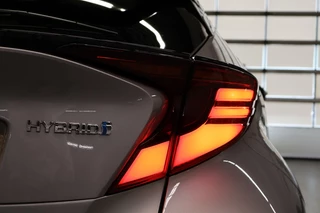 Toyota C-HR Toyota C-HR 2.0 Hybrid Bi-Tone - afbeelding nr 11