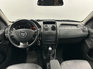 Dacia Duster Dacia Duster 1.6 SCe 4x2 LEER NAVI CRUISE TREKHAAK 105000 KM - afbeelding nr 2