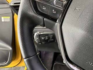 Peugeot e-208 (INCL-BTW) *FULL-LED | DIGI-COCKPIT | BLIS | CAMERA | 1/2-LEATHER | HEATED-SEATS | NAVI-FULLMAP | LANE-ASSIST | KEYLESS | DAB | SPORT-SEATS | 17