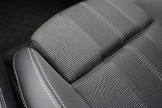 Opel Grandland Opel Grandland 130PK GS AUTOMAAT | CARPLAY | WINTERPACK | CAMERA | DODEHOEK! - afbeelding nr 39
