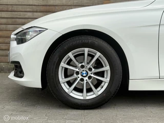 BMW 3 Serie BMW 3-serie Touring 318i LCI | Pano | Automaat | Cruise - afbeelding nr 15