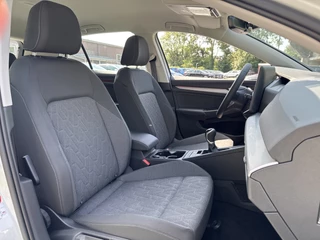 Volkswagen Golf Volkswagen Golf NEW 1.5 TSI LIFE PDC/CARPLAY/FABRIEKSGARANTIE - afbeelding nr 18