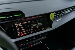 Audi RS3 Audi RS 3 2.5 TFSI quattro HUD Pano Hulk B&O Keramisch - afbeelding nr 69
