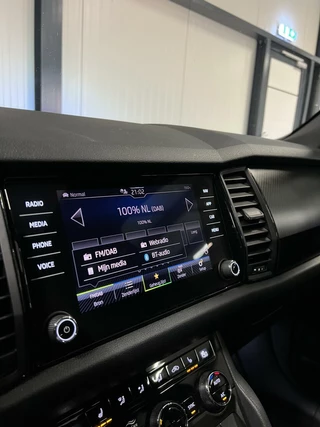 Škoda Kodiaq Skoda Kodiaq 1.5 TSI Sportline Pano Virtual 7 Pers Trekhaak - afbeelding nr 40