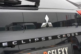 Mitsubishi Eclipse Cross Mitsubishi Eclipse Cross PHEV AUTOMAAT ADAPTIVE | PANO | LEER | WINTERPACK | KEYLESS! - afbeelding nr 55
