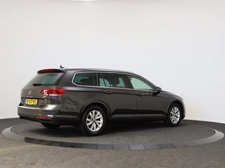 Volkswagen Passat - afbeelding nr 2