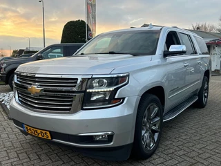 Chevrolet Suburban - afbeelding nr 1