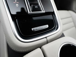 Porsche Panamera Porsche Panamera 2.9 4 E-Hybrid 462pk | Surround-View | Lederen Comfort stoelen | Luchtvering - afbeelding nr 45