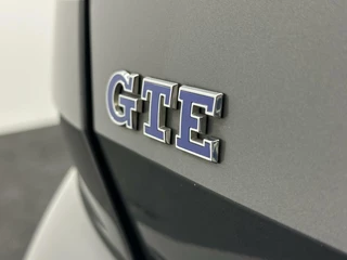 Volkswagen Passat Volkswagen Passat 1.4 TSI GTE Connected TREKHAAK-NAVI-DAB-STOELVERWARMING - afbeelding nr 10