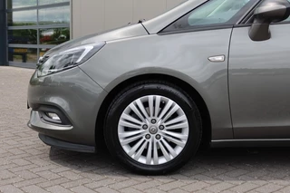 Opel Zafira Opel Zafira Tourer 1.4 Turbo 140PK Business+ 7 Personen NAVI, Camera, Trekhaak - afbeelding nr 27