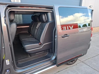Toyota ProAce Toyota PROACE Worker 2.0 D-4D Black Line Long DC DUBBEL CABINE / LEER / STOELVERWARMING / CAMERA / DUBBELE SCHUIFDEUR - afbeelding nr 32