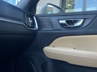 Volvo V60 | Glazen schuif-kanteldak | Plug-in Hybrid - afbeelding nr 39
