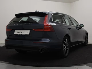 Volvo V60 Volvo V60 B3 AUT(8) MOMENTUM+ HARMAN KARDON LEDER ACC BLIS KEYLESS - afbeelding nr 4