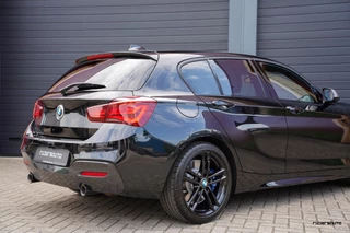 BMW 1 Serie BMW 1-serie M140i LCI2 | Navi Pro | Camera | HK | Stuurverwarming | Alcantara | Adaptief onderstel | 5-deurs - afbeelding nr 50