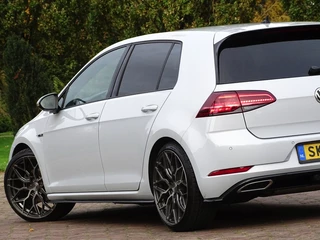 Volkswagen Golf Volkswagen Golf 1.5 TSI / DSG / R-Line / 2018 / LED *NAP* - afbeelding nr 55