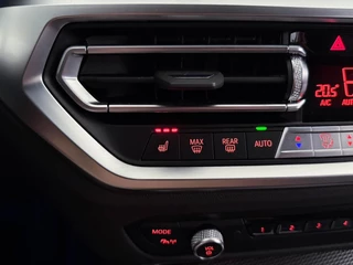BMW 3 Serie BMW 3-serie Touring 330e 293pk M-Sport High Executive | Laser LED | Carplay | Adaptive cruise | Trekhaak - afbeelding nr 35
