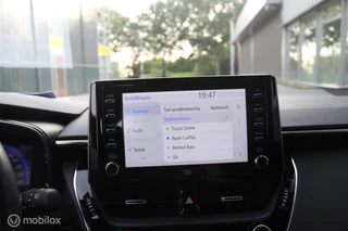 Toyota Corolla Toyota Corolla 2.0 Hybrid Business Plus | Stoel en Stuurverwarming | JBL Sound | Carplay | - afbeelding nr 34