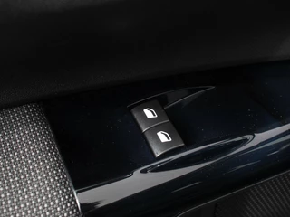 Citroën C4 Cactus Citroen C4 Cactus 1.2 PureTech Shine | Navigatie | Climate Control | Camera | Cruise Control | Handel/Export! - afbeelding nr 21