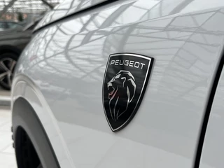 Peugeot 3008 Peugeot 3008 Hybrid 136 GT | 360 Camera | Carplay | Elektrische achterklep | - afbeelding nr 23