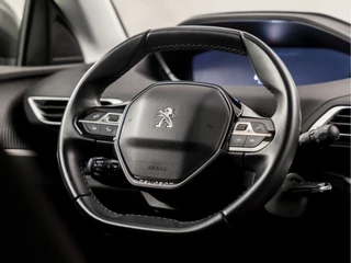 Peugeot 5008 Peugeot 5008 1.2 PureTech Sport 7 Persoons (APPLE CARPLAY, GROOT NAVI, PARKEERSENSOREN, SPORTSTOELEN, CRUISE, LANE ASSIST, NIEUWE APK, NIEUWSTAAT) - afbeelding nr 17