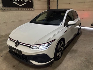 Volkswagen Golf Volkswagen GOLF 2.0 TSI GTI CLUBSPORT 300pk panorama - afbeelding nr 4