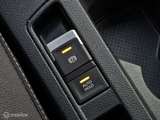 Volkswagen T-Roc Volkswagen T-Roc 1.5 TSI R-Line Panorama/Keyless/Black Style/Camera - afbeelding nr 45