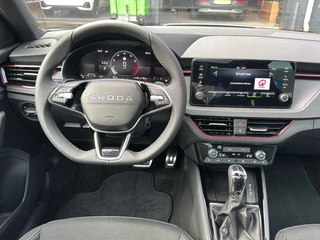 Škoda Kamiq Škoda Kamiq 1.0 TSI DSG MONTE CARLO GLAS-DAK/CAMERA/CARPLAY/CRUISE/STOELVERW - afbeelding nr 13