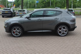 Alfa Romeo Tonale Alfa Romeo Tonale 1.3T PHEV Edizione Speciale / Trekhaak / Camera / Leder / Apple CarPlay / 20'' / Virtual Cockpit / Matrix LED / Keyless / DAB / ACC / Stuurverwarming - afbeelding nr 7