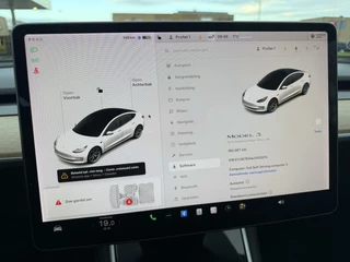 Tesla Model 3 Tesla Model 3 Standard RWD Plus 60 kWh - AUTOPILOT/PANO/NAP - afbeelding nr 23