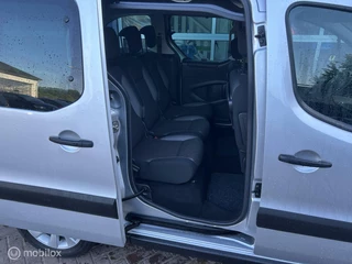 Peugeot Partner Peugeot Partner Tepee 1.2 * AIRCO * NAVI * 2 SCHUIFDEUREN - afbeelding nr 8