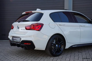 BMW 1 Serie BMW 1-serie M140i LCI2 | Schuifdak | Navi Pro | 719M | M Sport onderstel | Zaero diffuser | Alpinweiss - afbeelding nr 47